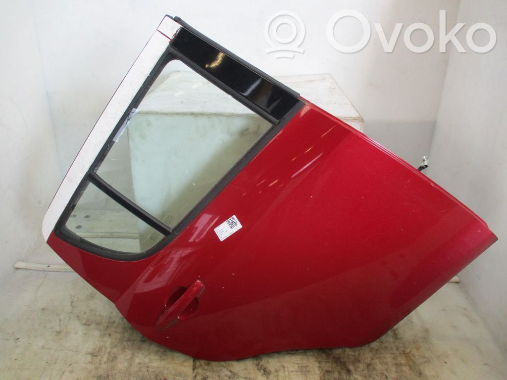 Suzuki Swift II Puerta trasera 