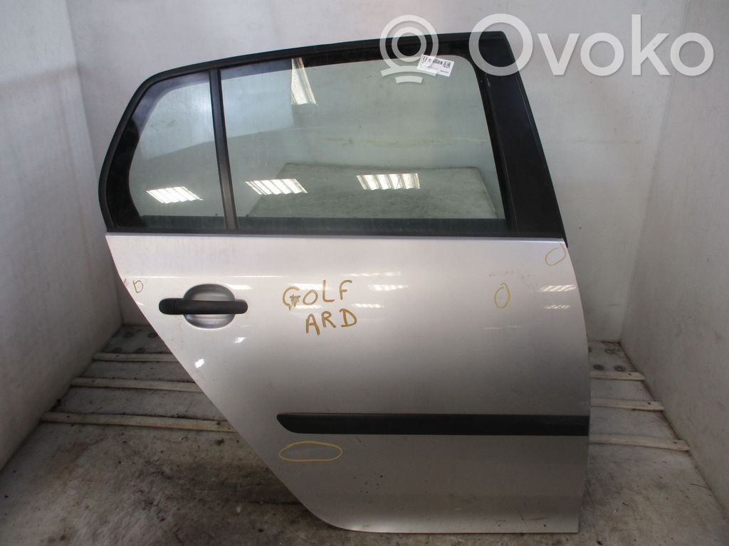Volkswagen Golf V Porte arrière 