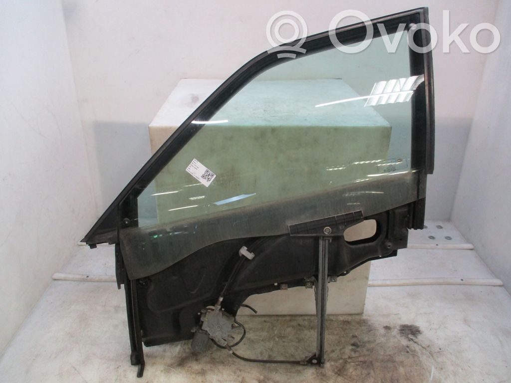 Audi 80 90 S2 B4 Szyba boczna karoseryjna środkowa 