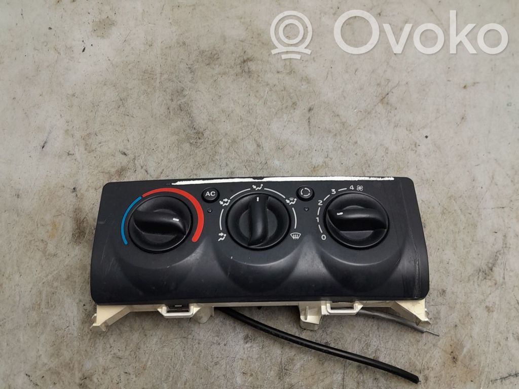 Renault Clio II Climate control unit 