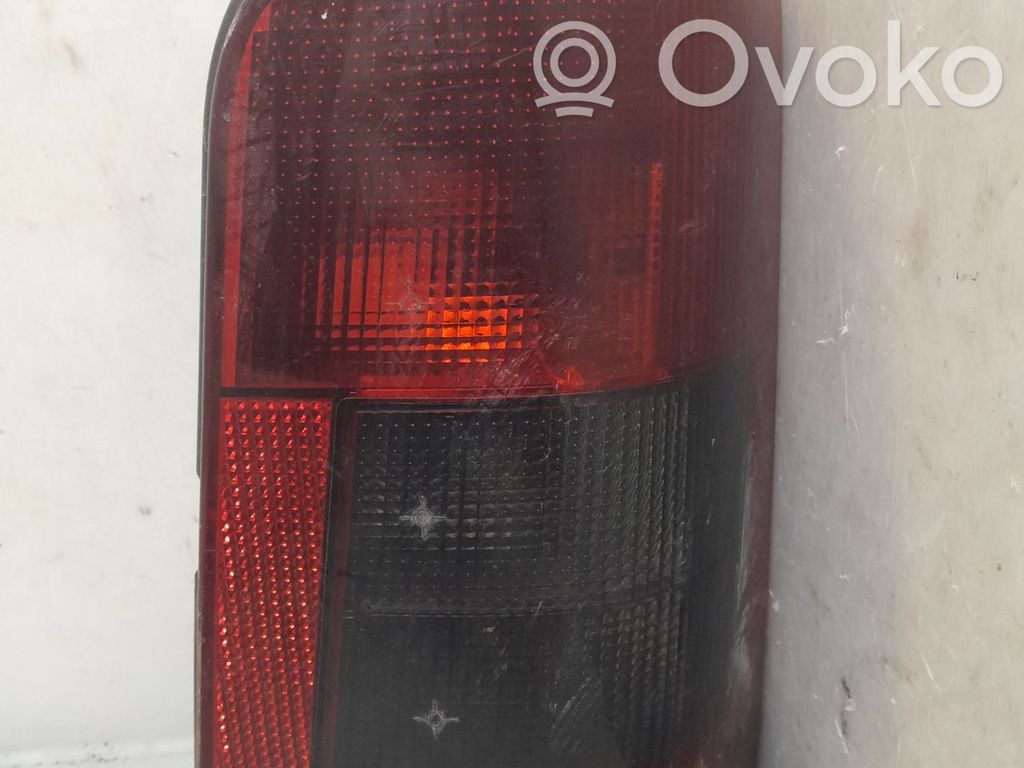 Peugeot Partner Luci posteriori 