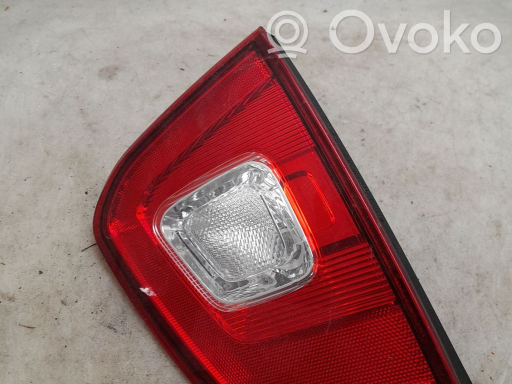 Suzuki Ignis Takaluukun takavalot 