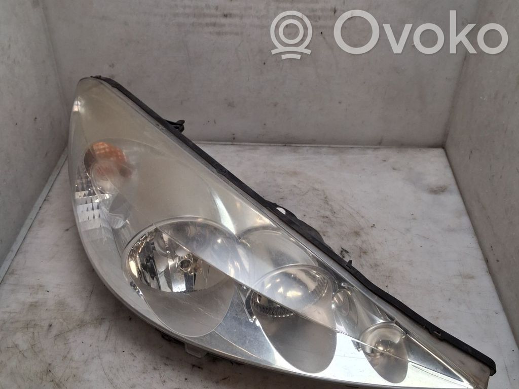 Peugeot 206+ Faro/fanale