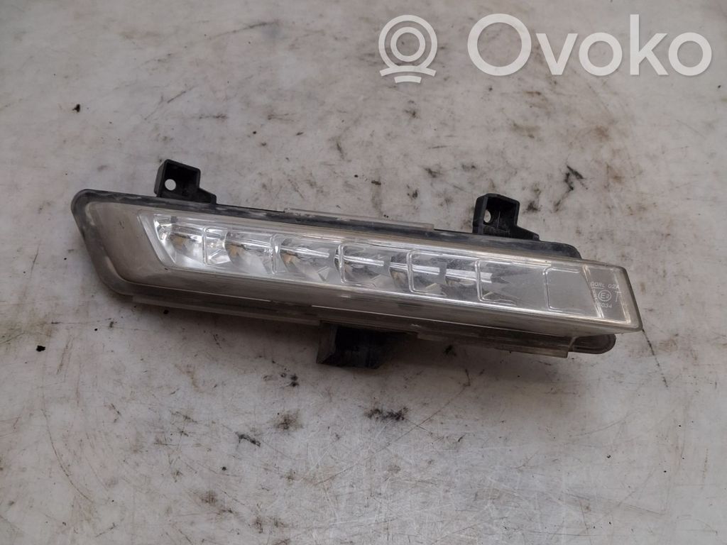 Renault Clio IV Faro delantero LED diurno 