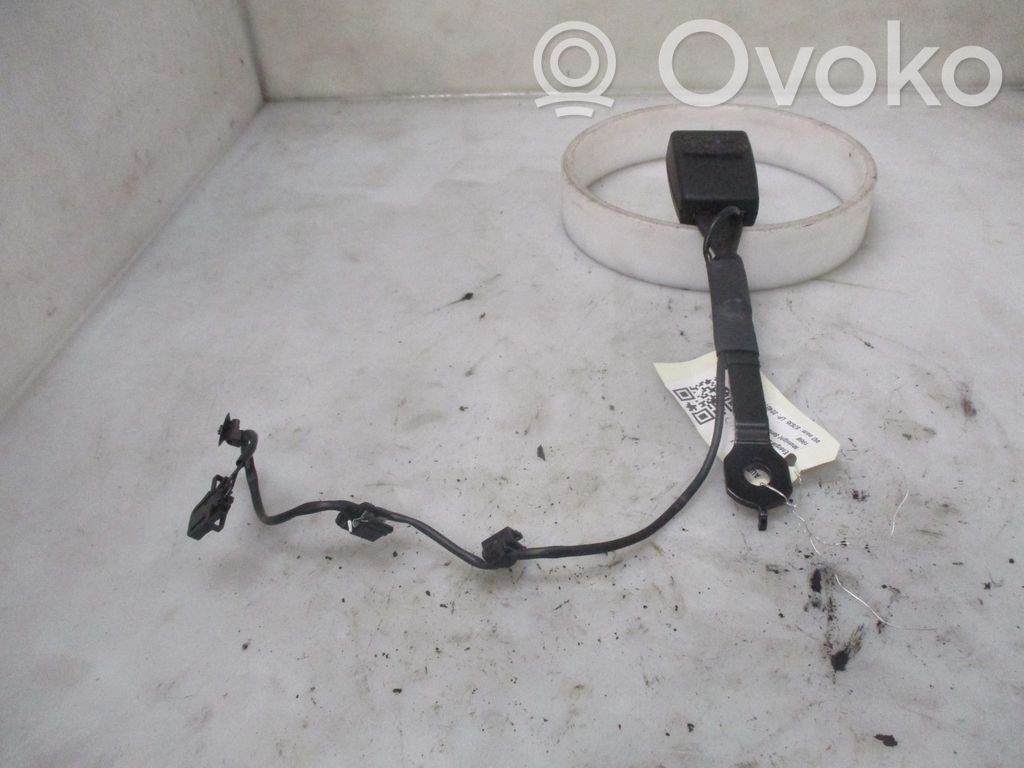 Audi Q3 8U Gurtschloss vorne 