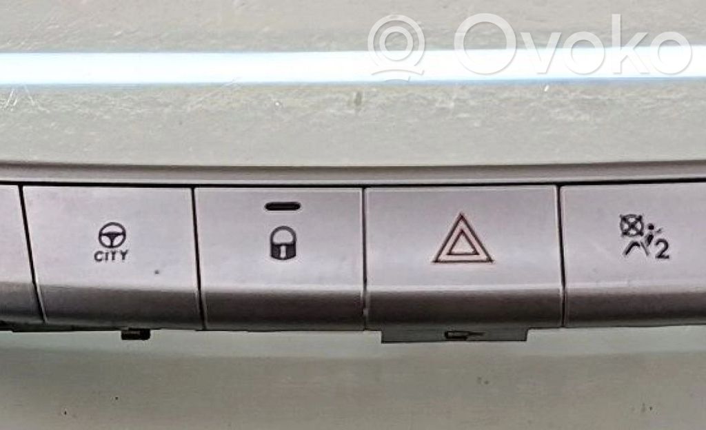 Fiat Tipo Other switches/knobs/shifts 
