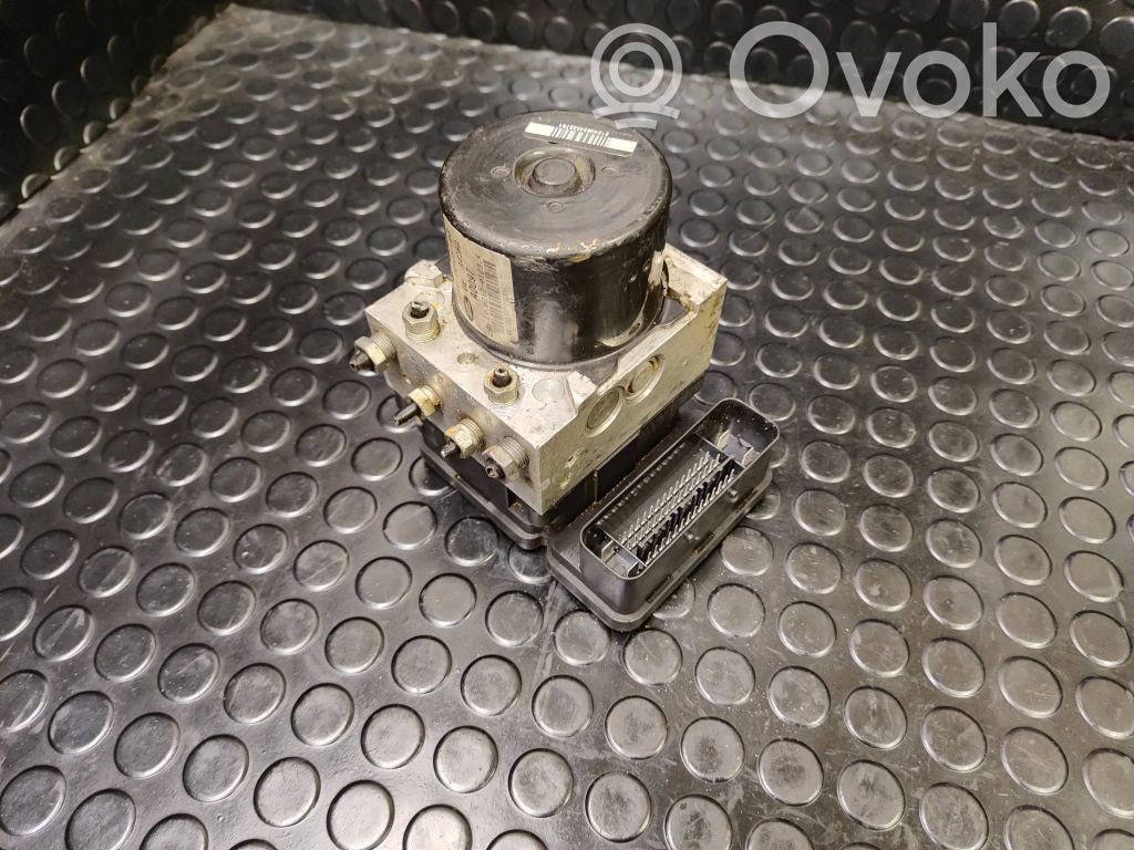 Land Rover Freelander 2 - LR2 ABS Pump 