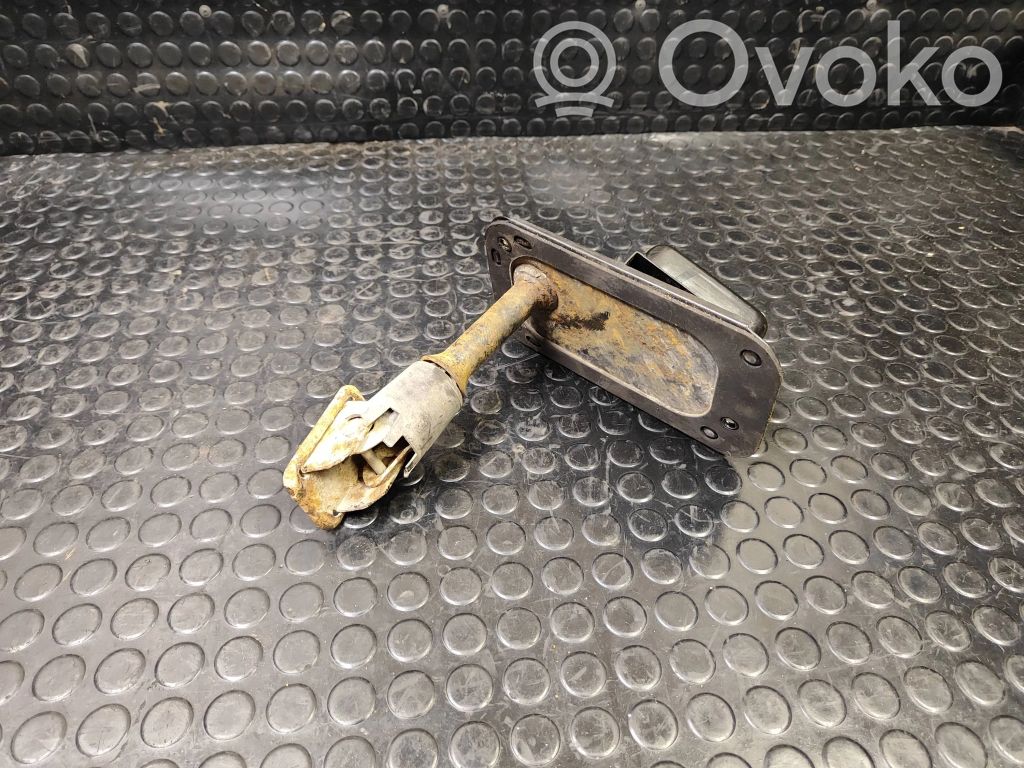 Volvo XC90 Spare wheel mounting bracket 