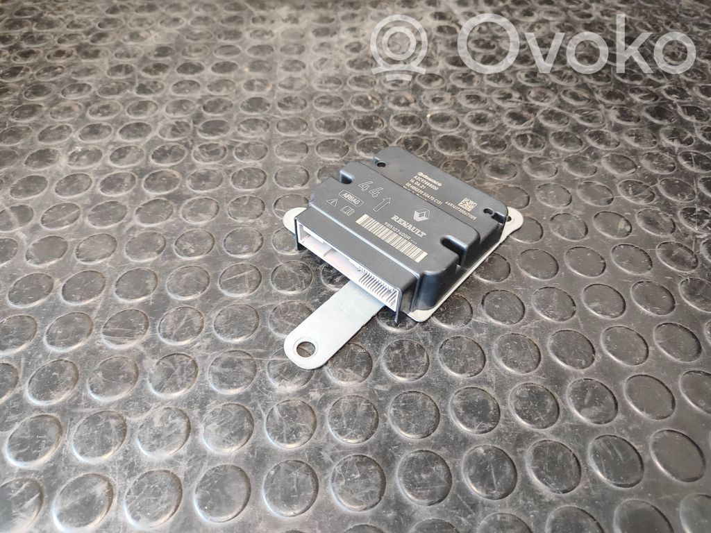 Renault Captur Airbag control unit/module 