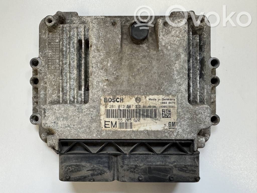 Opel Zafira B Engine control unit/module 
