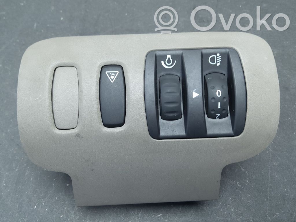 Renault Clio II Interior lighting switch 