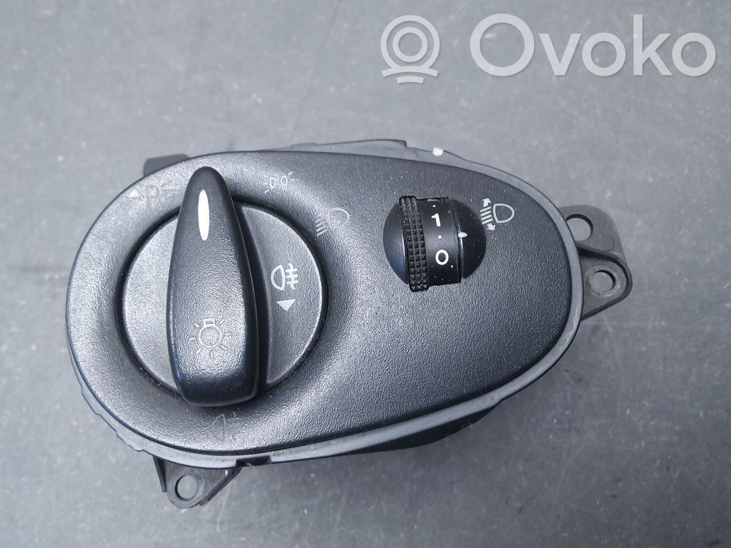Ford Focus Light switch 