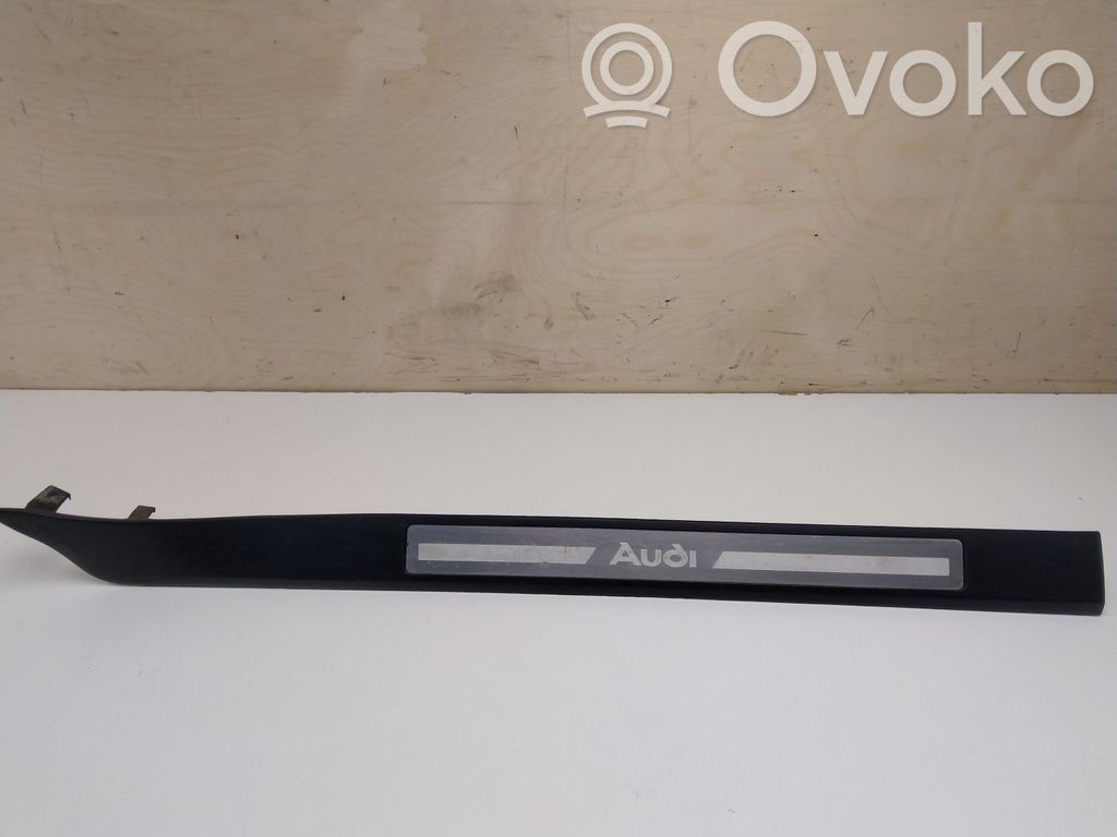 Audi A8 S8 D3 4E Moldura protectora del borde trasero 