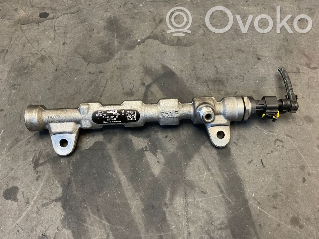 Opel Insignia A Fuel main line pipe 