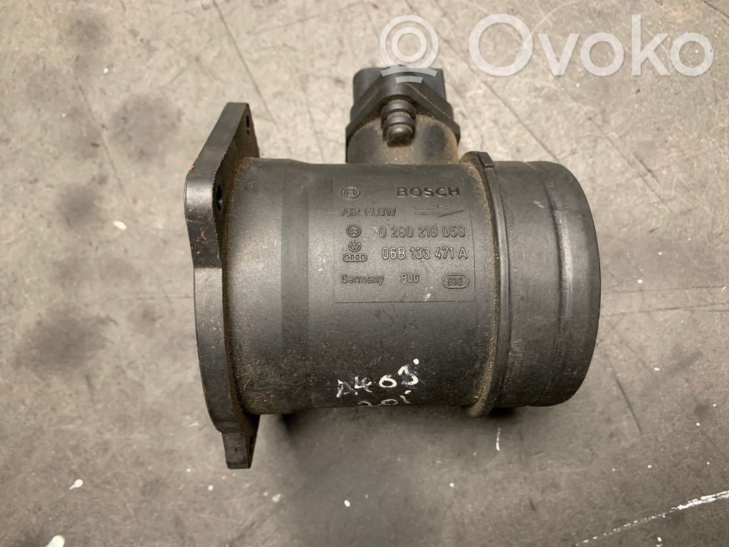 Audi A4 S4 B8 8K Débitmètre d'air massique 