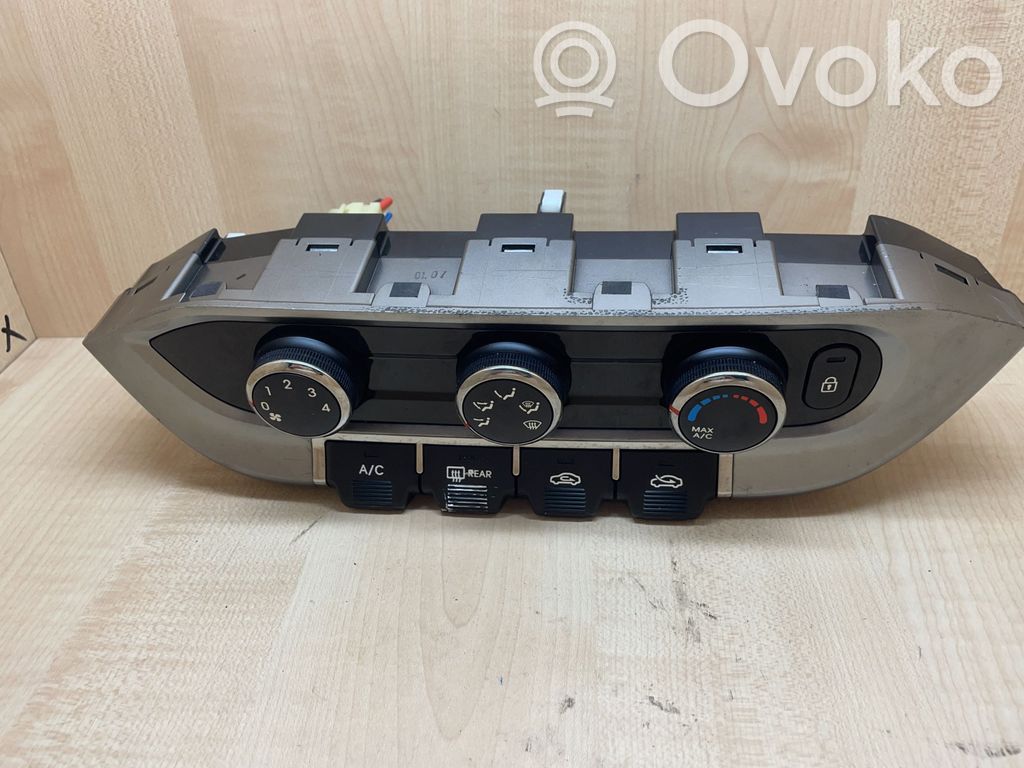 KIA Rio Climate control unit 