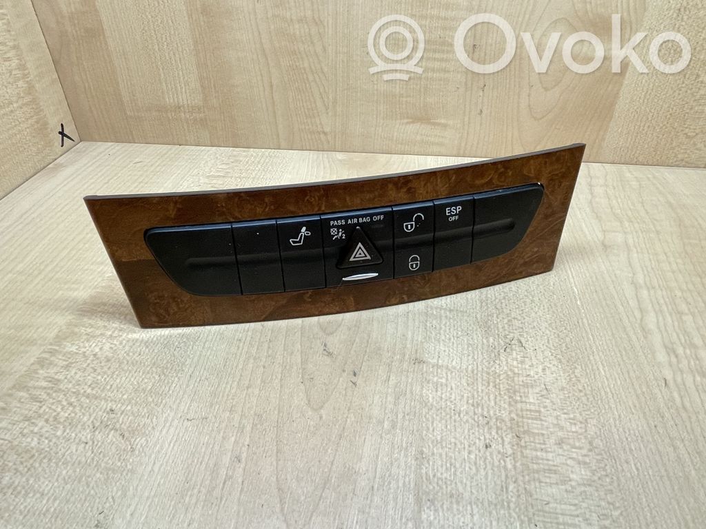 Mercedes-Benz E W211 Interruptor de control del asiento 
