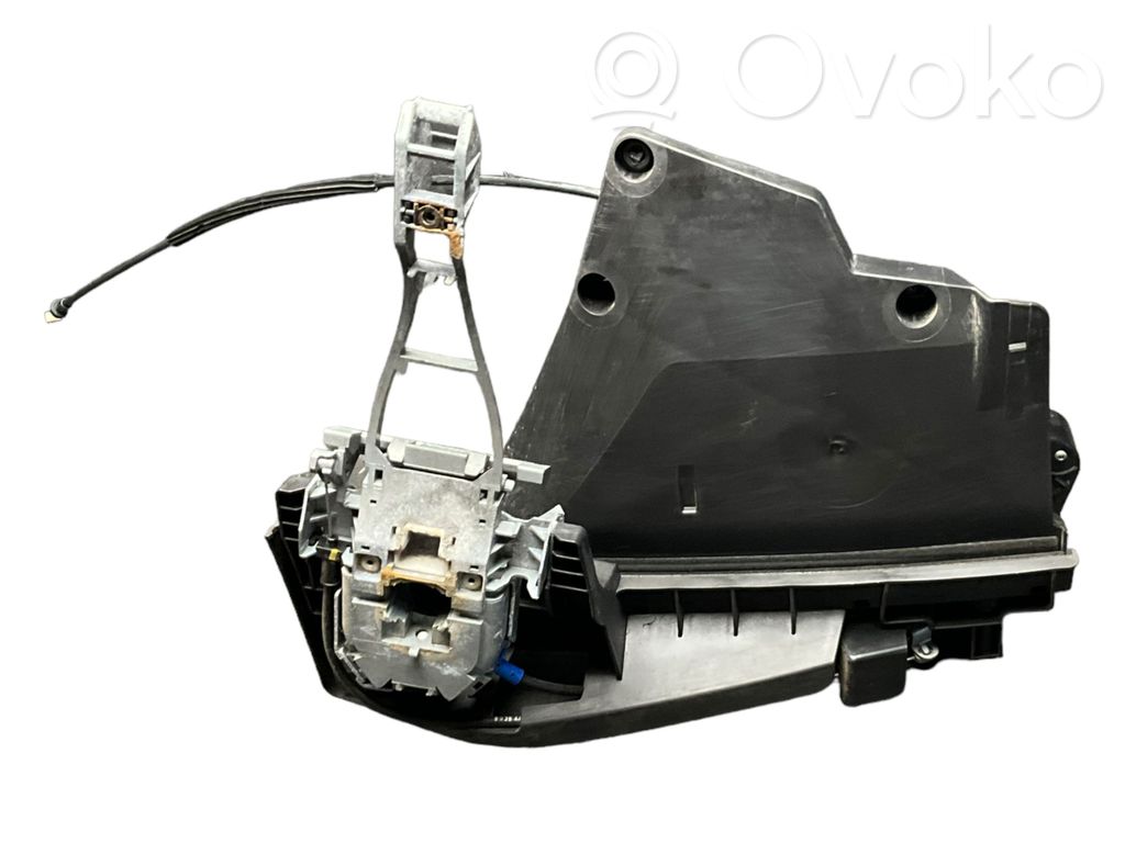 Volvo C30 Serratura portiera anteriore 