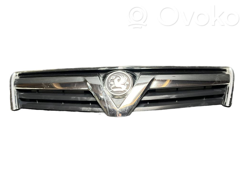 Opel Antara Front bumper upper radiator grill 