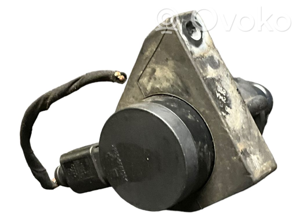 Audi A4 S4 B8 8K Pompe de circulation d'eau 