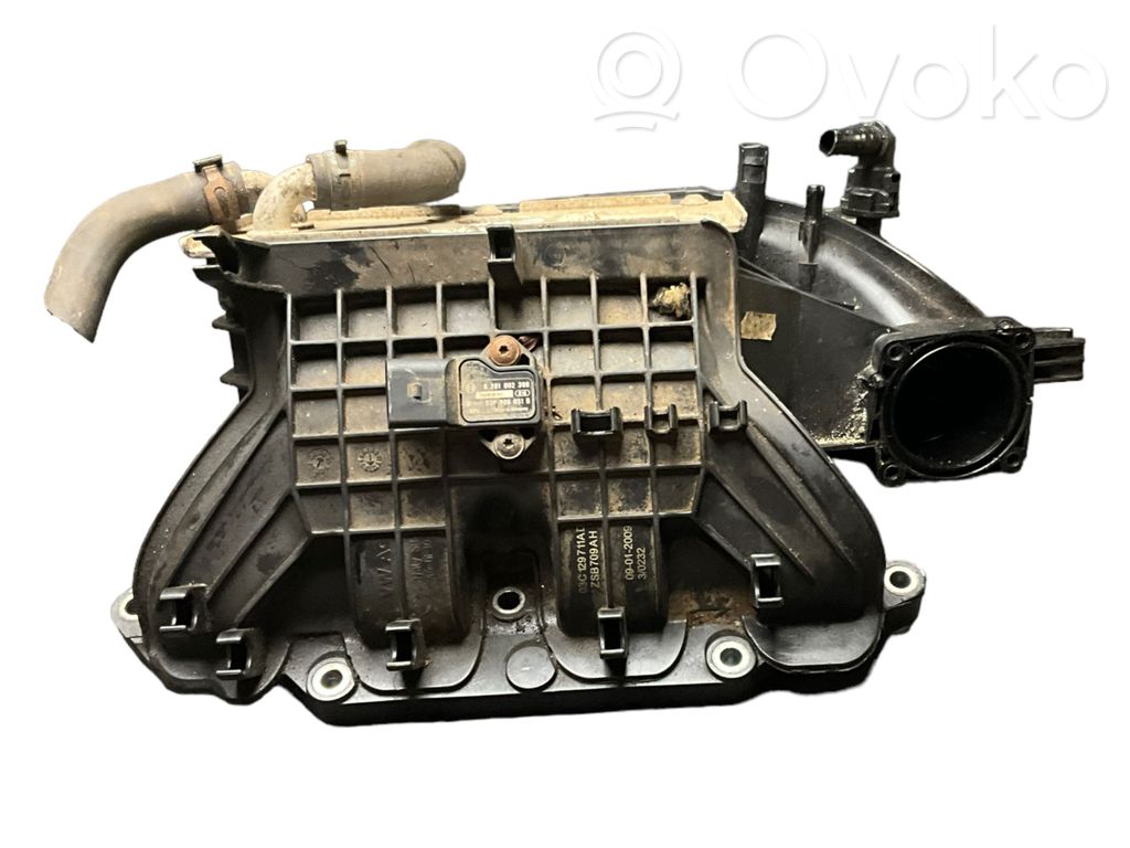 Volkswagen Golf VI Kolektorius įsiurbimo 