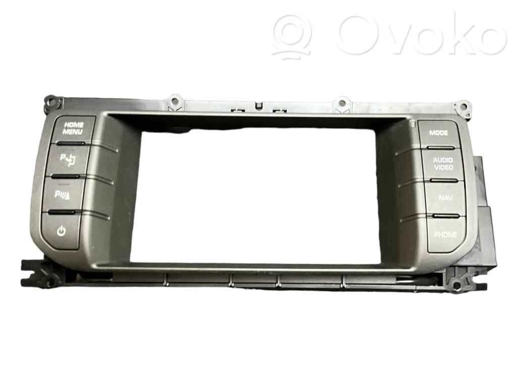 Land Rover Evoque I Panel radia 