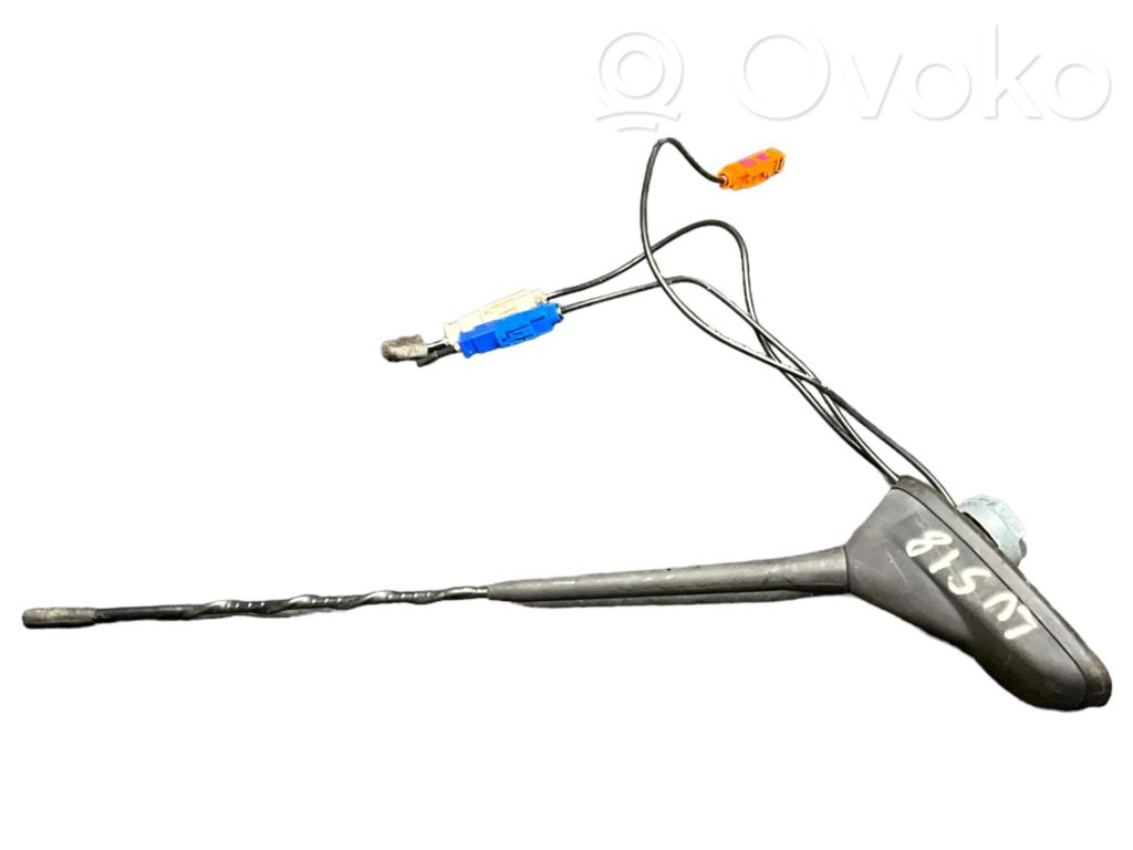 Peugeot 308 GPS-pystyantenni 