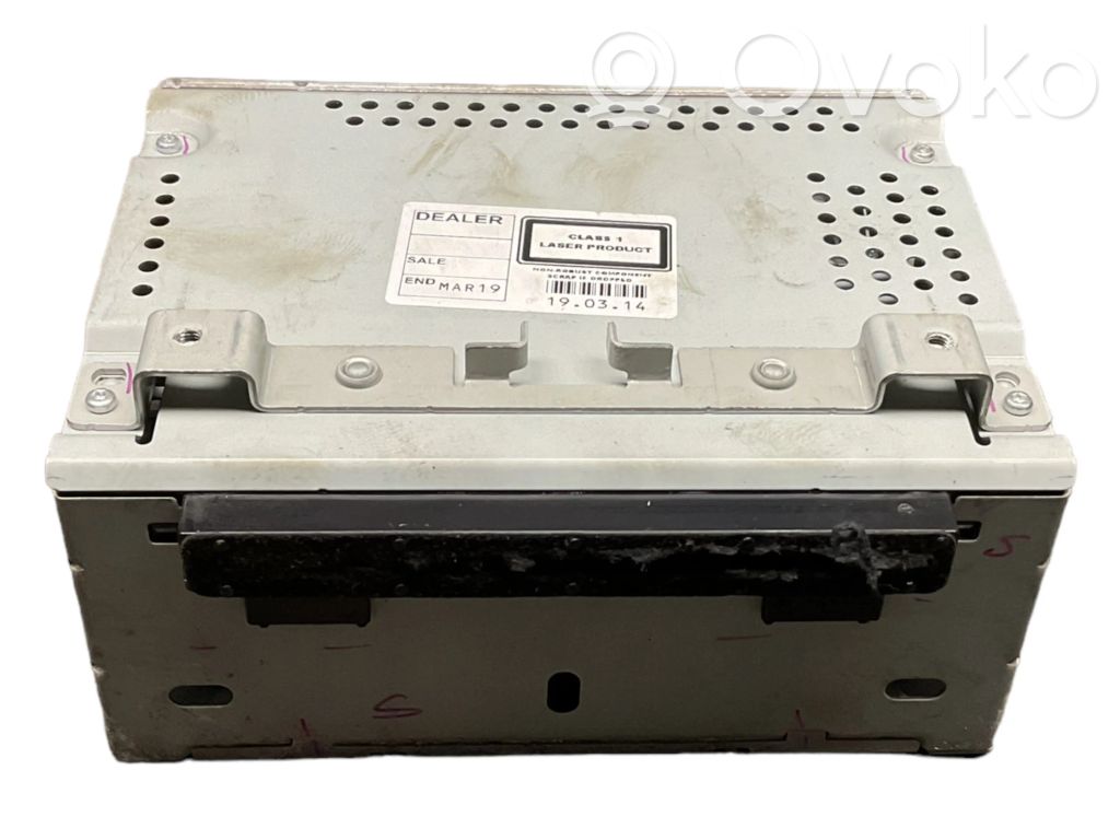 Ford Focus Radio / CD-Player / DVD-Player / Navigation 
