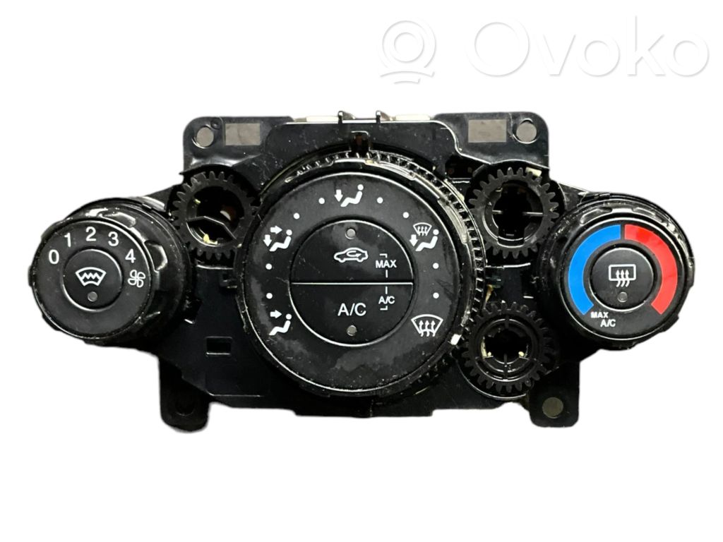 Ford Fiesta Climate control unit 