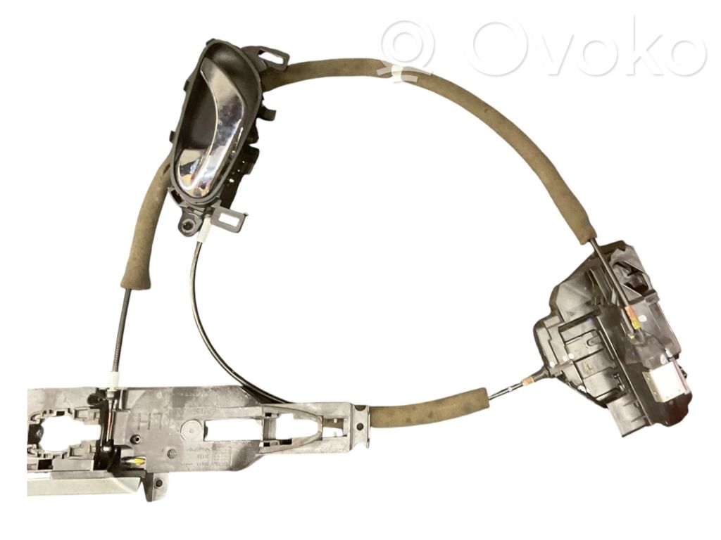 Nissan Qashqai Galinių durų spyna 