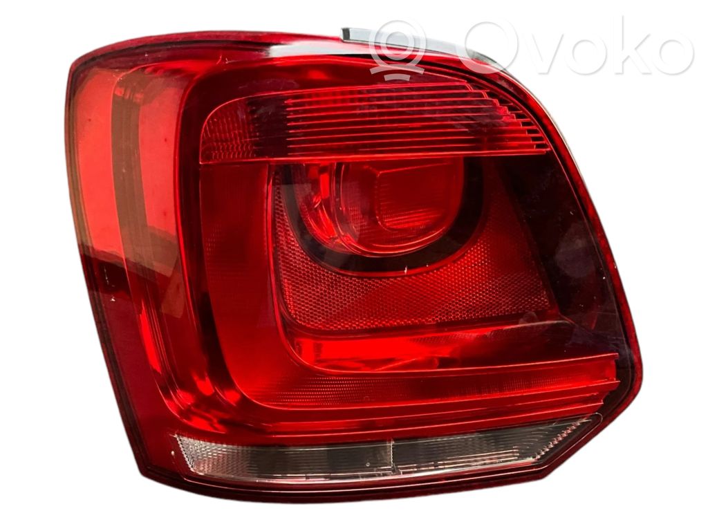 Volkswagen Polo V 6R Lampa tylna 