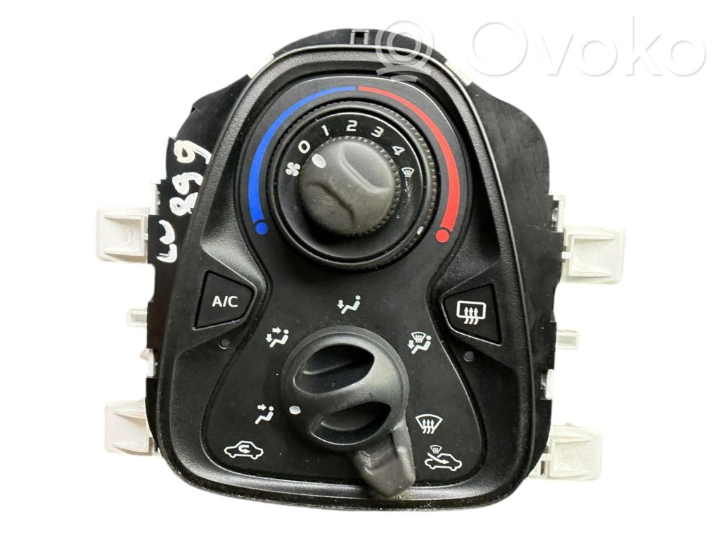 Toyota Aygo AB10 Climate control unit 