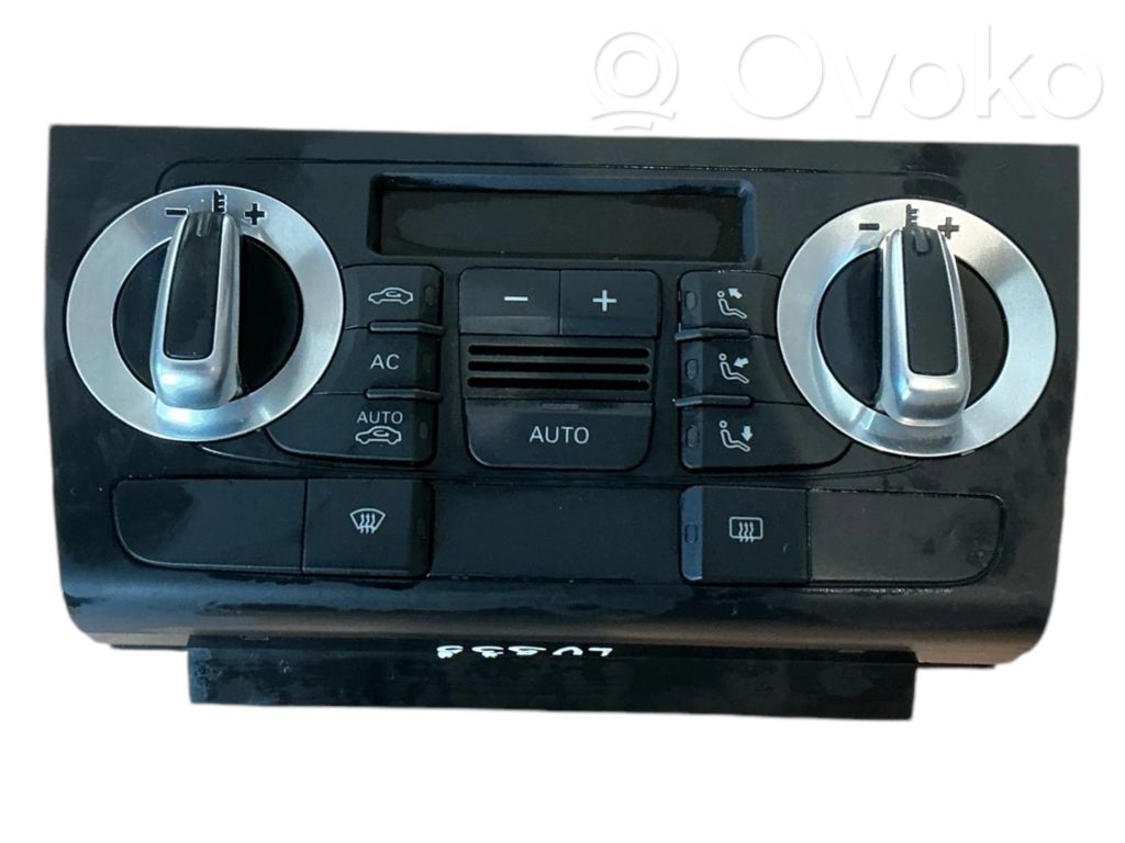 Audi A3 S3 A3 Sportback 8P Climate control unit 