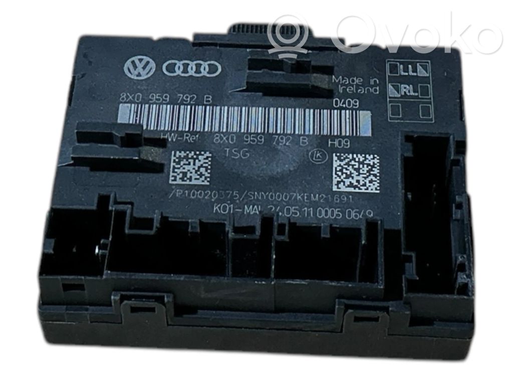 Audi A1 Unité de commande module de porte 