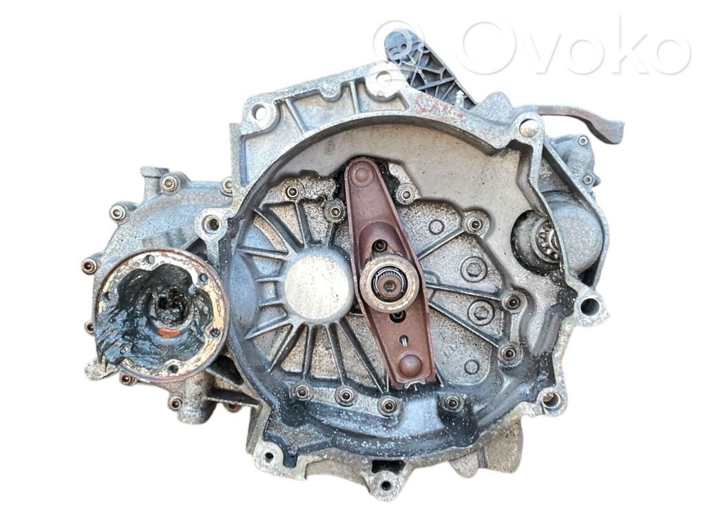 Manualna 6-biegowa skrzynia biegów   LMD,02U300050E,14I,02T301103,ESGX2107T1