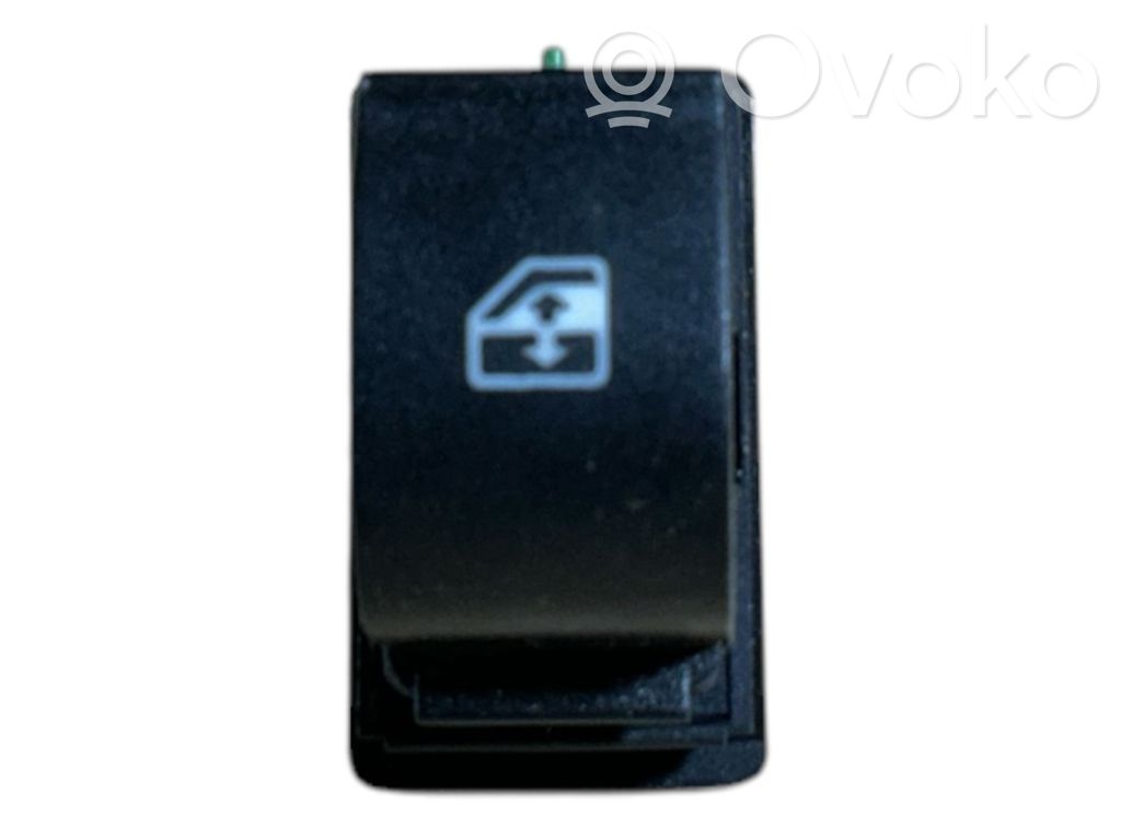 Audi A4 S4 B8 8K Tailgate opening switch 