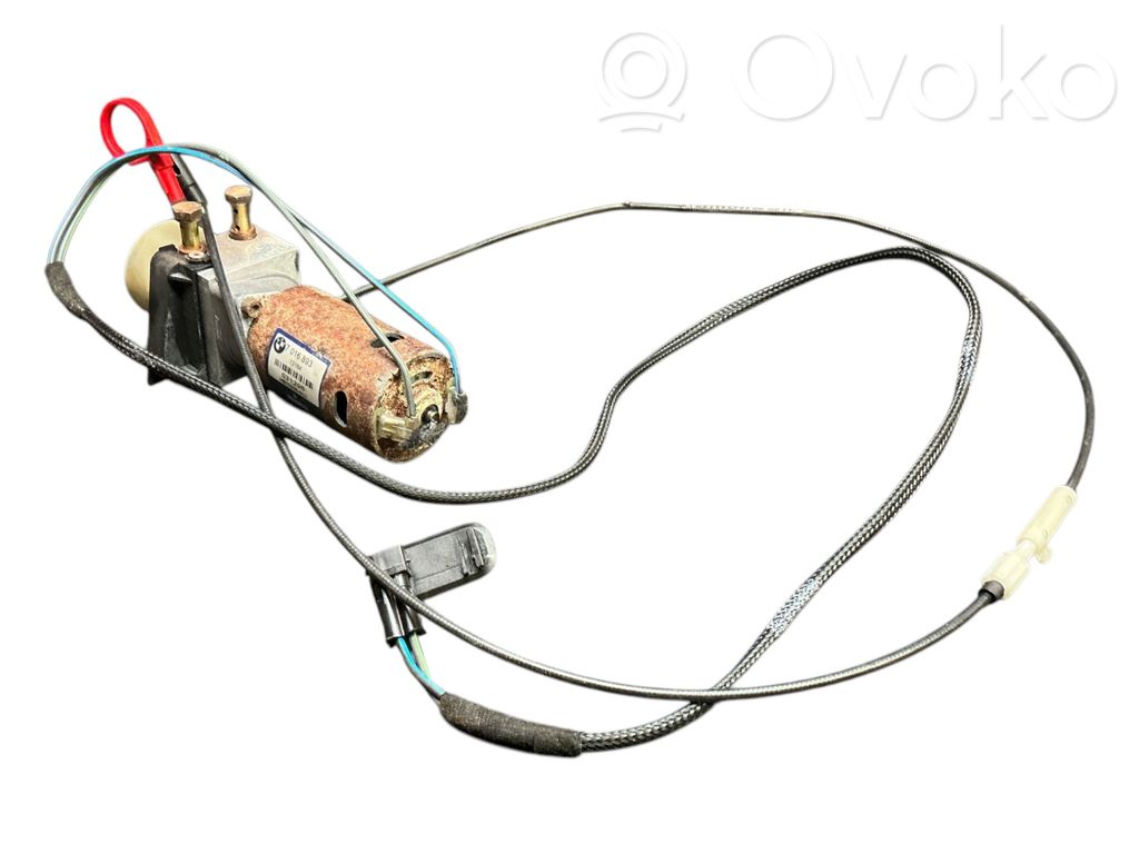 BMW Z4 E85 E86 Tailgate hydraulic pump motor 