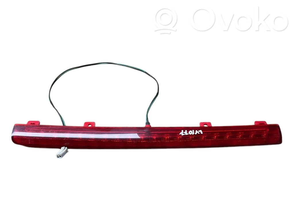 MG 6 Third/center stoplight 