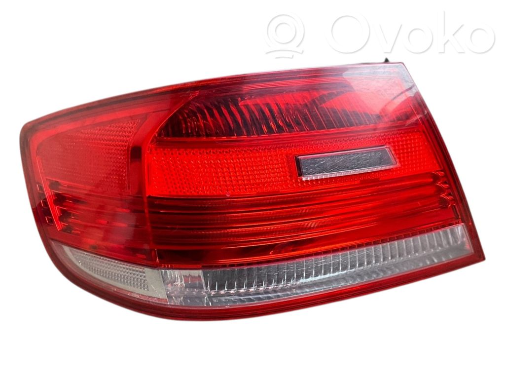 Rear/tail lights   7174403,480001,6321717440306