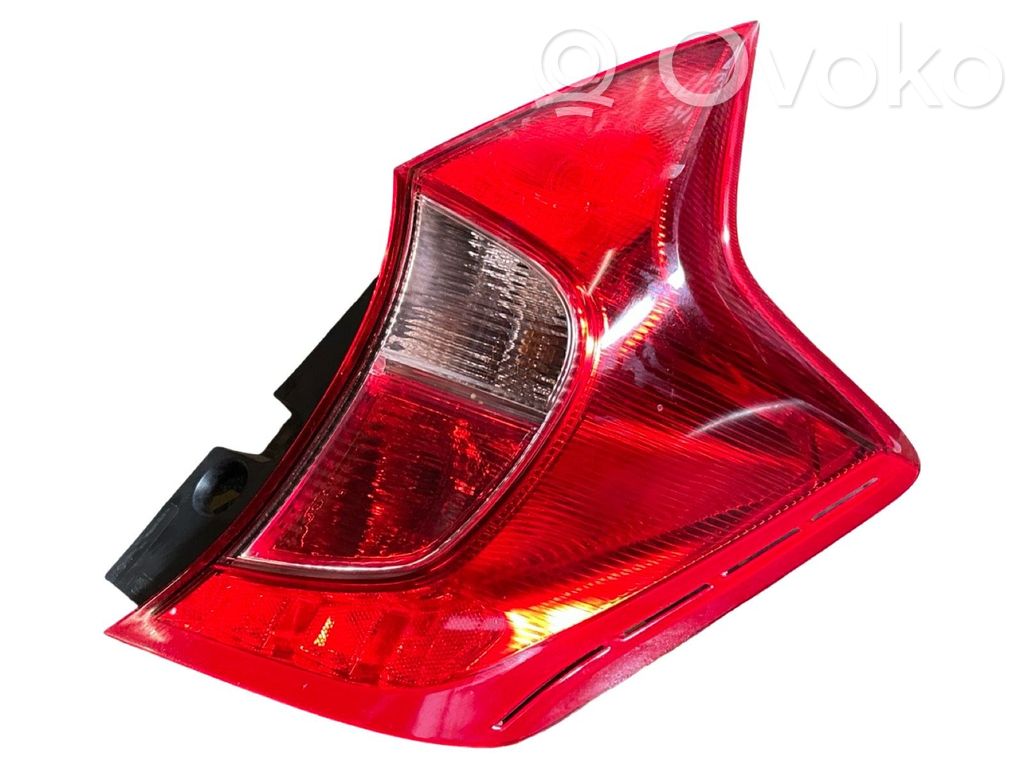 Nissan Note (E12) Takavalot 
