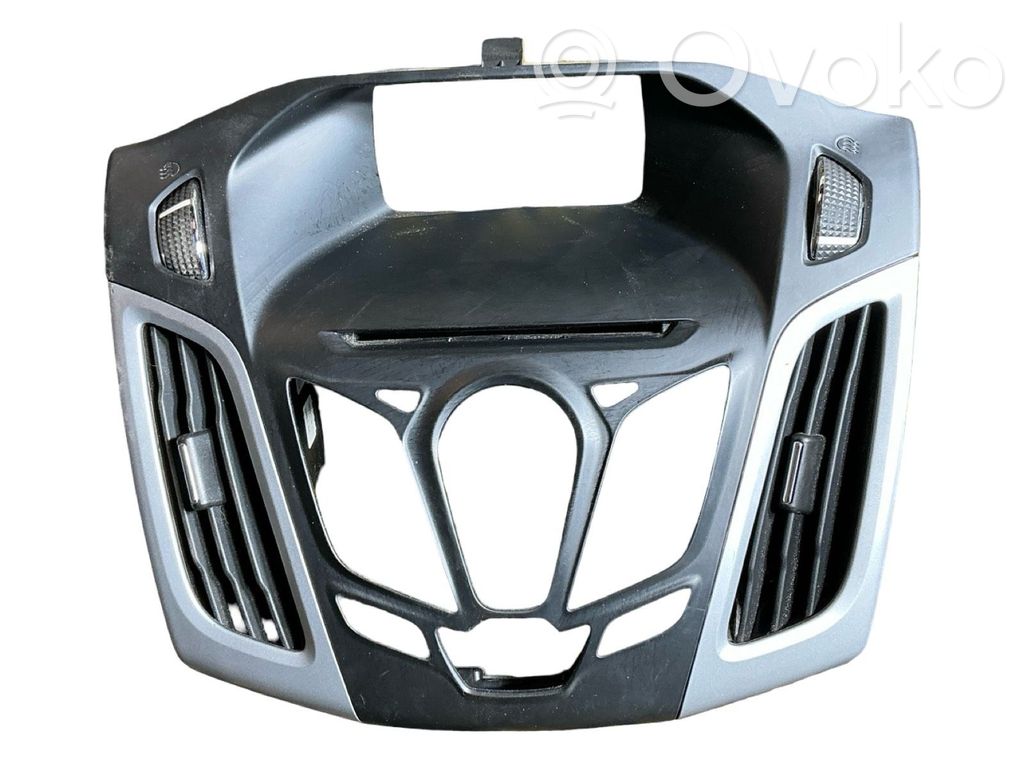 Ford Focus Dash center air vent grill 