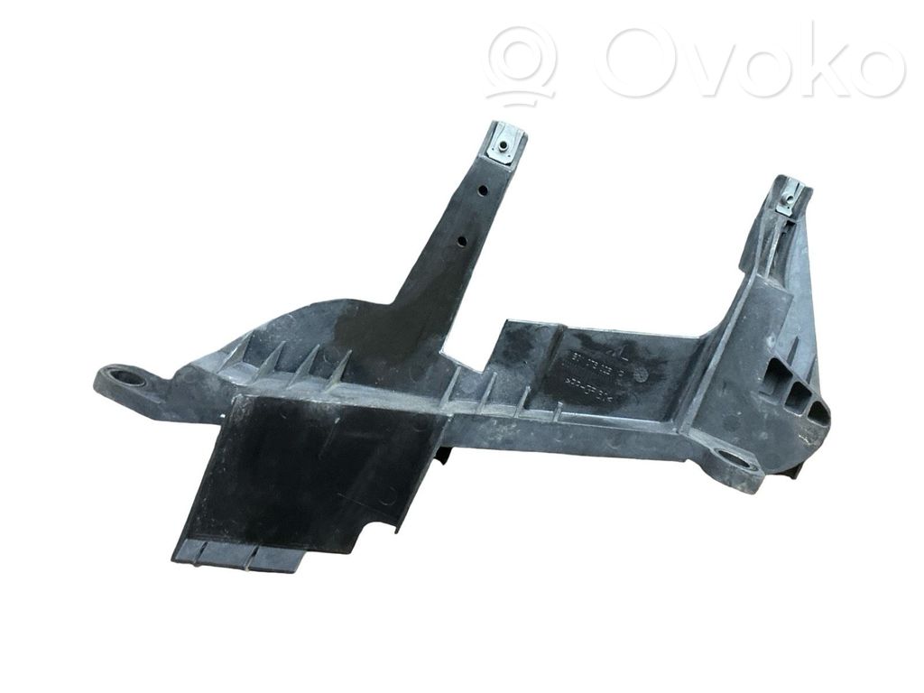 BMW X3 E83 Headlight/headlamp mounting bracket 