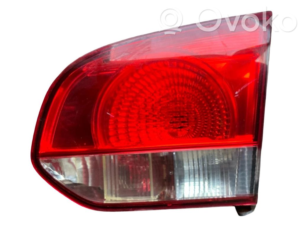 Volkswagen Golf VI Lampy tylnej klapy bagażnika 
