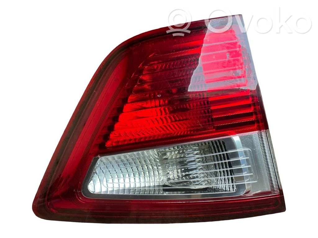 Ford C-MAX II Takaluukun takavalot 