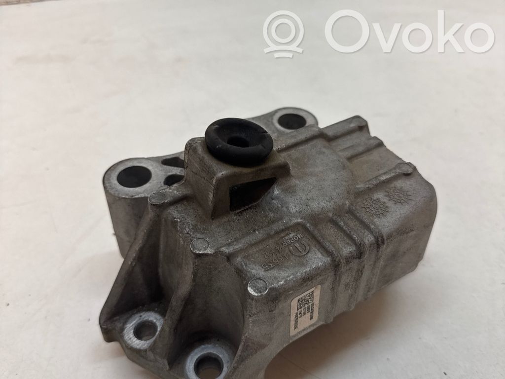 Jeep Compass Gearbox mount 