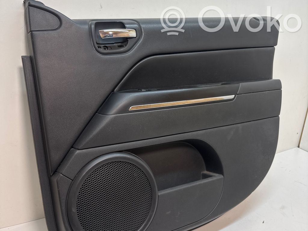 Jeep Compass Boczki / Poszycie drzwi przednich 