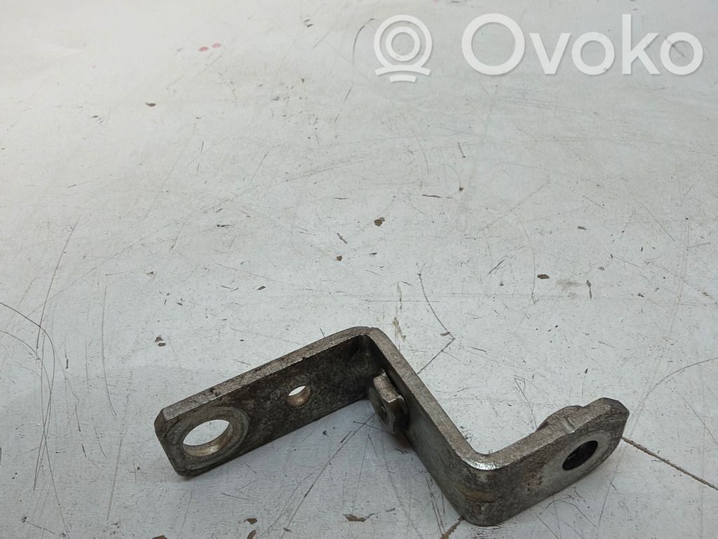 Base (soporte)   B422