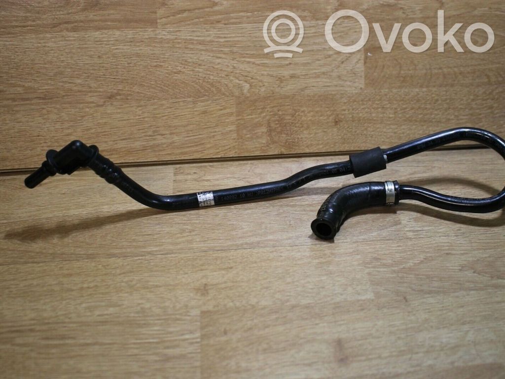 Vacuum line/pipe/hose   6766085