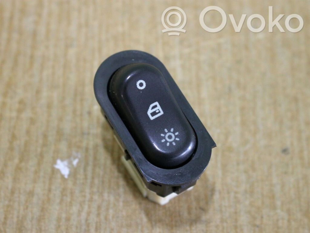 Other switches/knobs/shifts   4616058