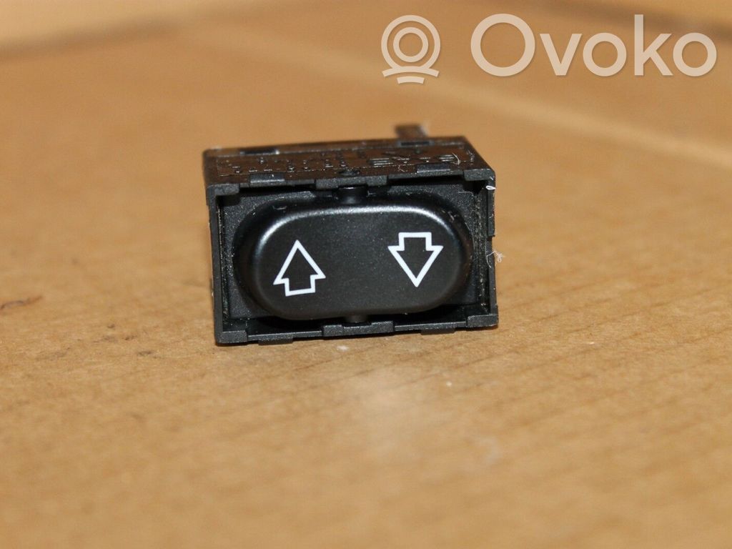 Saab 9000 CS Electric window control switch 